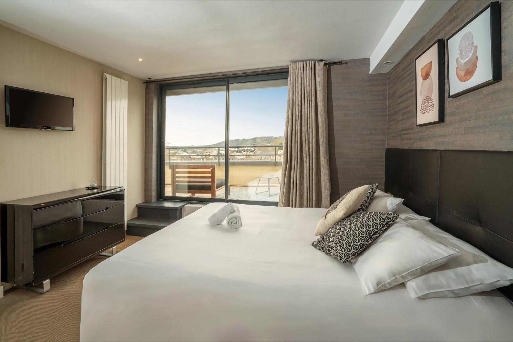 Best Western Hotel Le Quercy Бриве-ла-Гаилларде Экстерьер фото