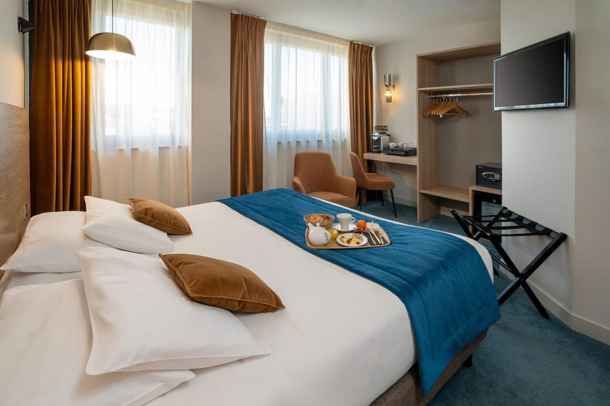 Best Western Hotel Le Quercy Бриве-ла-Гаилларде Экстерьер фото