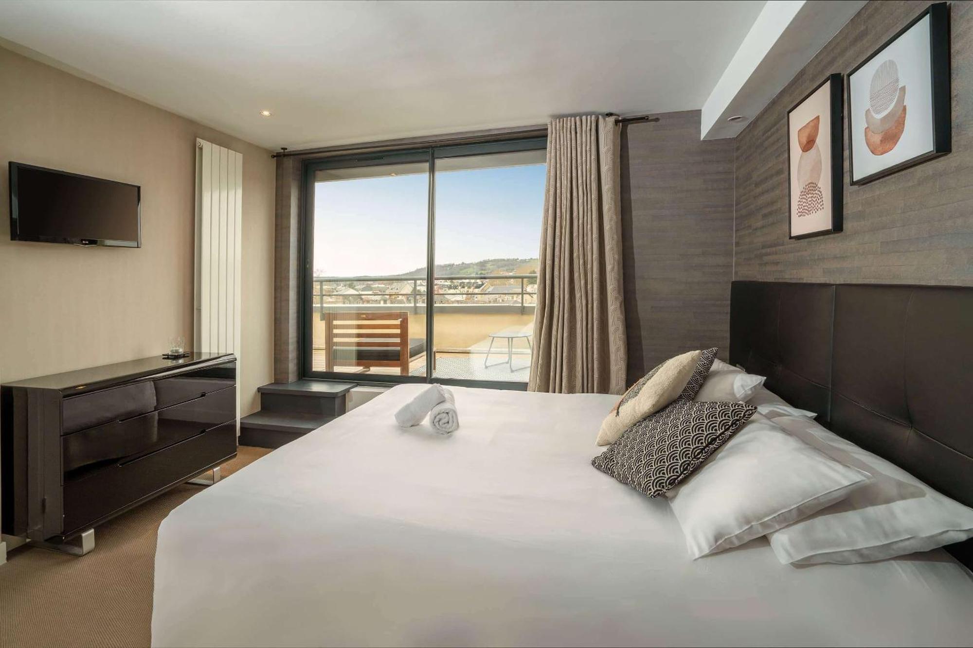 Best Western Hotel Le Quercy Бриве-ла-Гаилларде Экстерьер фото